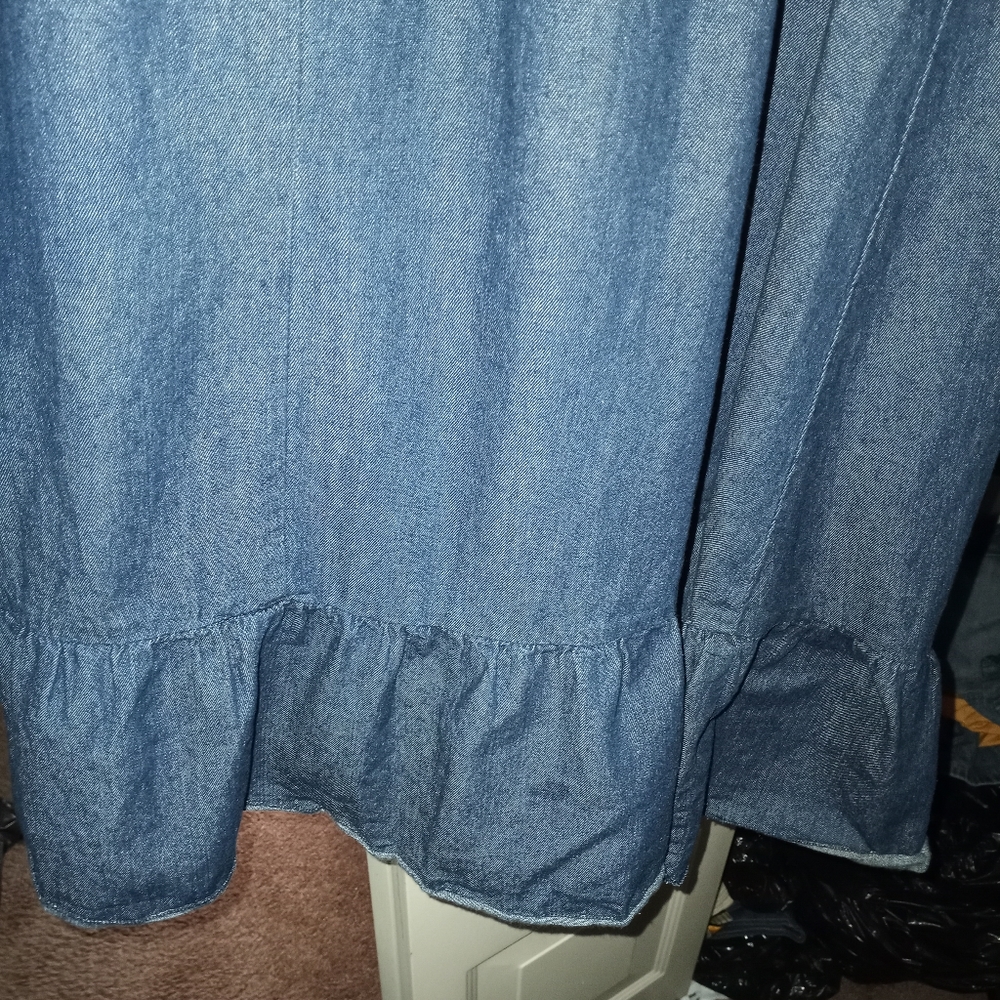 Dress - Picture 4 of 4